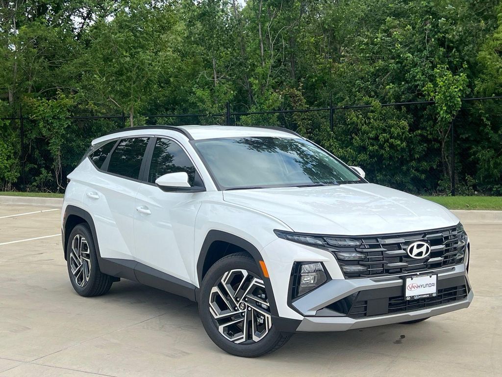 New 2026 Hyundai TUCSON SEL Plus