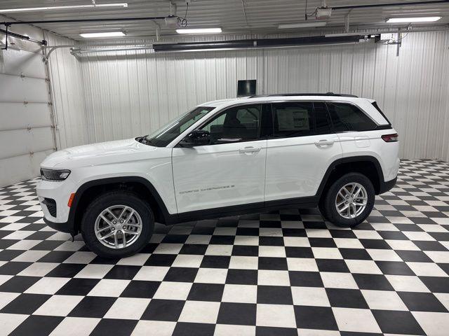 New 2026 Jeep Grand Cherokee Laredo