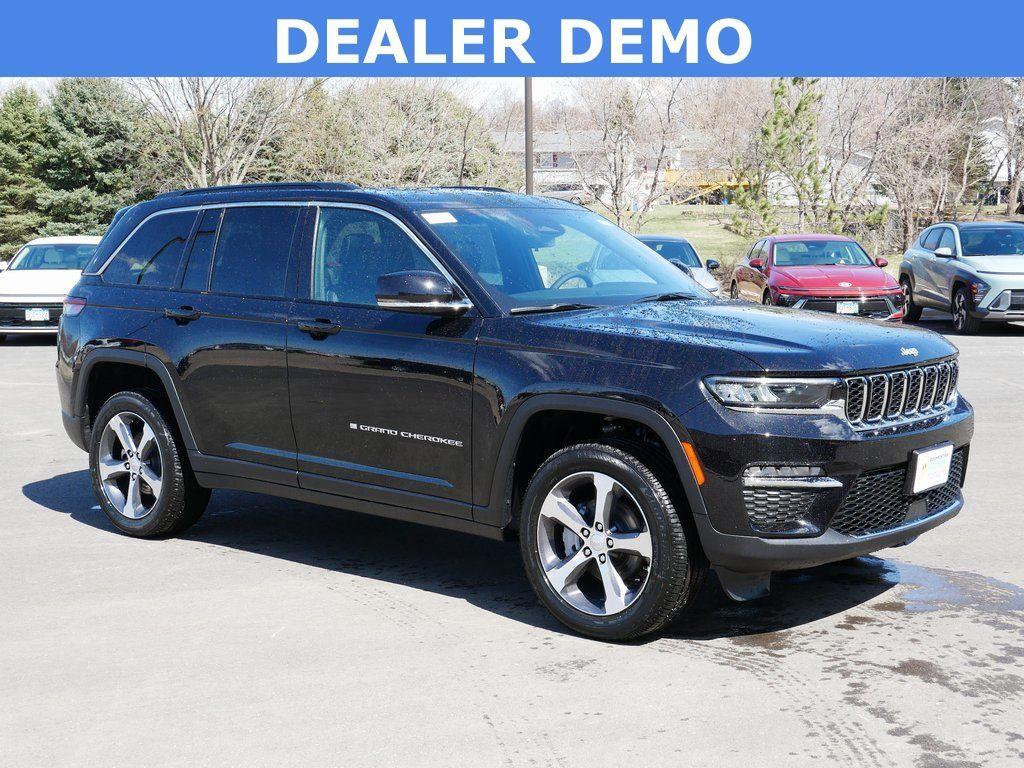 New 2025 Jeep Grand Cherokee Limited
