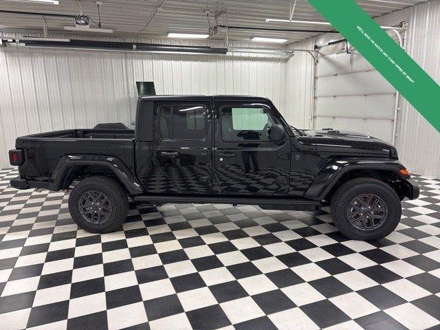 New 2026 Jeep Gladiator Sport