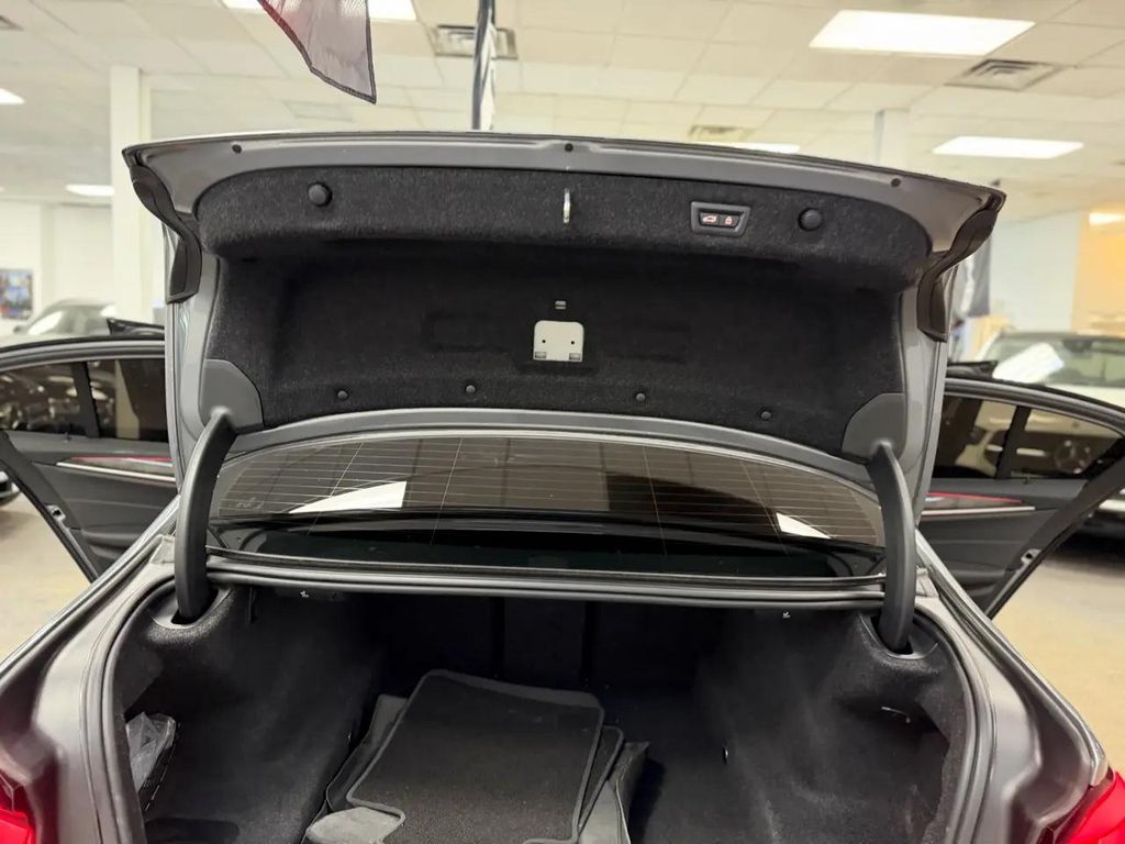 صورة مصغرة 53 لـ 2023 BMW 540 I XDRIVE