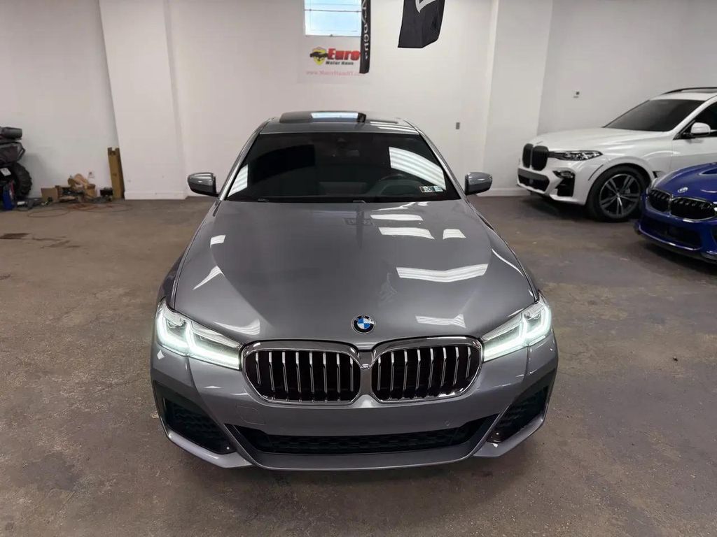 صورة 3 لـ 2023 BMW 540 I XDRIVE