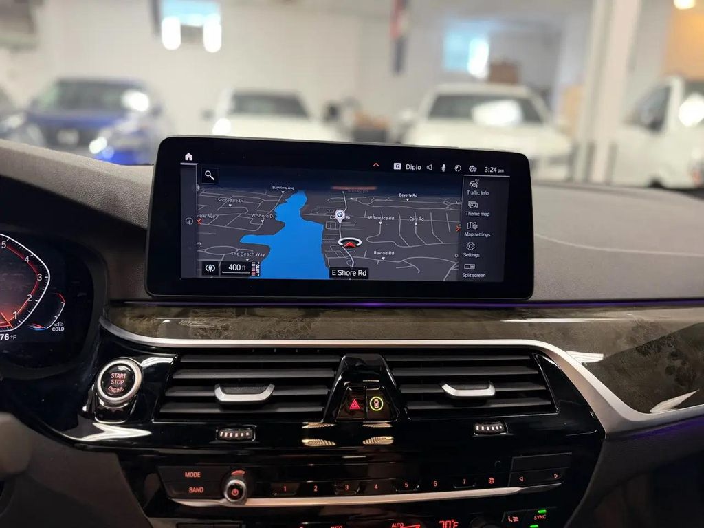 صورة مصغرة 21 لـ 2023 BMW 540 I XDRIVE