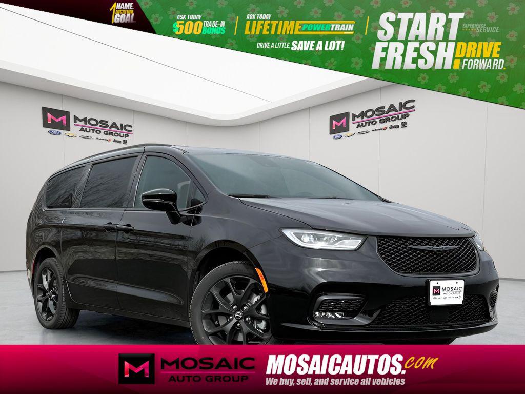 New 2026 Chrysler Pacifica L