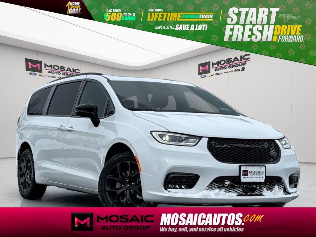 New 2026 Chrysler Pacifica L