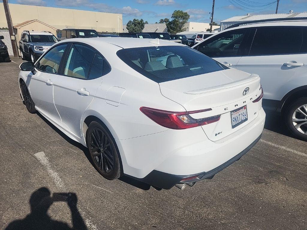 TOYOTA CAMRY - 10