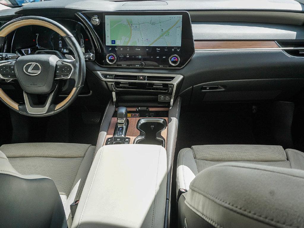 صورة مصغرة 15 لـ 2024 Lexus RX 450H+ LUXURY