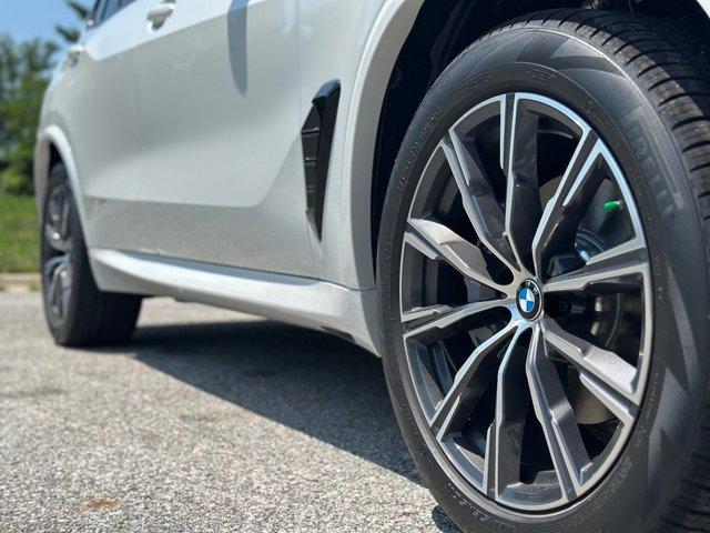 صورة 8 لـ 2026 BMW X5 XDRIVE40I