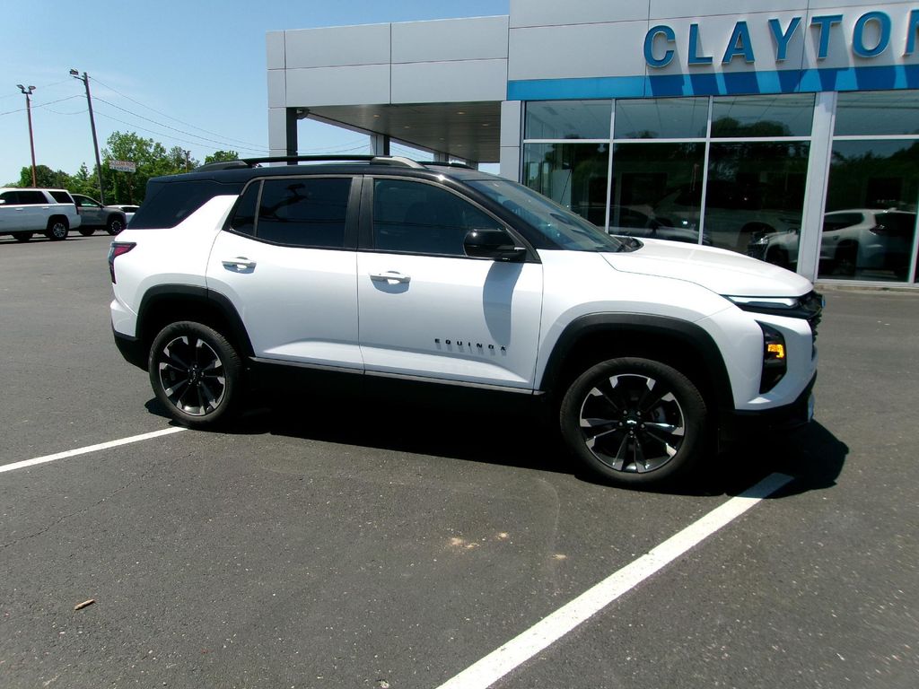 New 2026 Chevrolet Equinox FWD RS