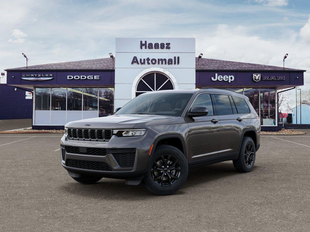 New 2026 Jeep Grand Cherokee L Laredo