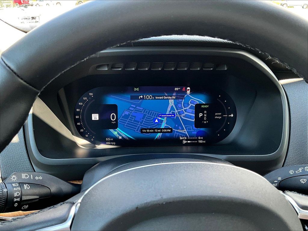 صورة مصغرة 13 لـ 2025 Volvo XC90 PLUG-IN HYBRID T8 CORE 7-SEATER