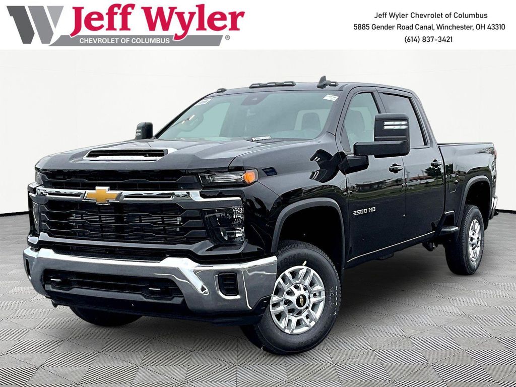 New 2026 Chevrolet Silverado 2500 LT