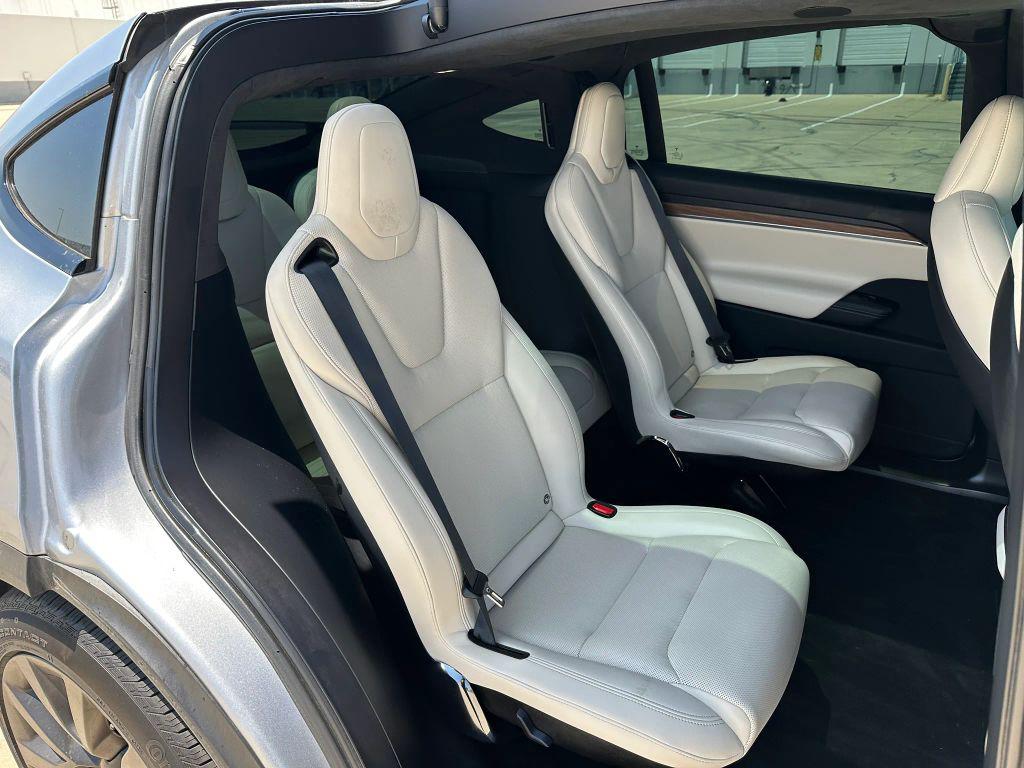 صورة مصغرة 11 لـ 2024 Tesla MODEL X LONG RANGE