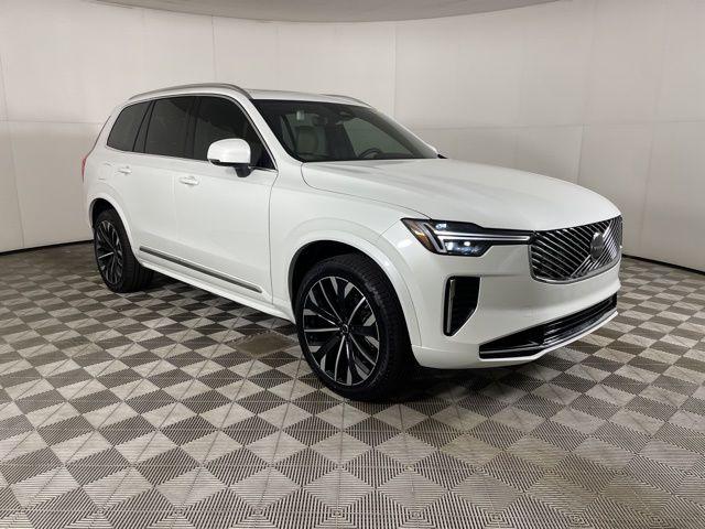 2025 Volvo XC90 PLUG-IN HYBRID T8 CORE 7-SEATER photo 2