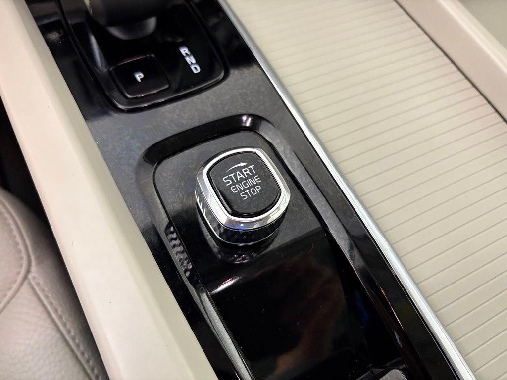 2023 Volvo XC60 B5 CORE 缩略图 29