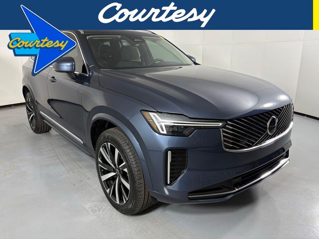 New 2026 Volvo XC90 B5 Core