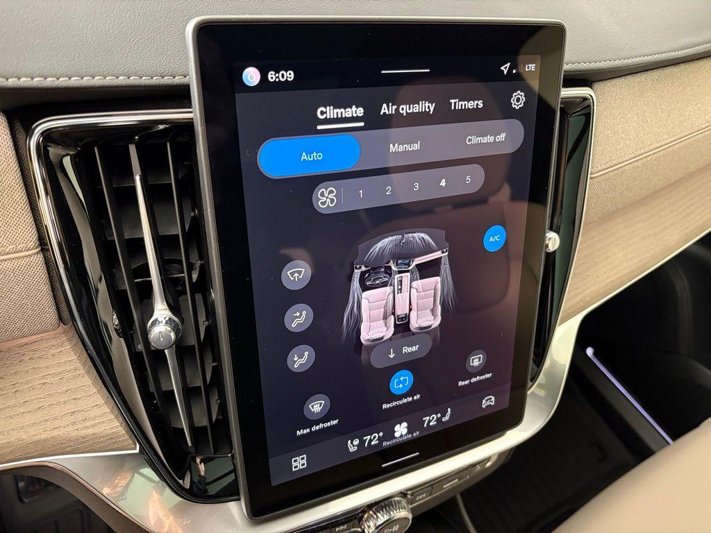 2026 Volvo XC90 B6 PLUS 7-SEATER — миниатюра 27