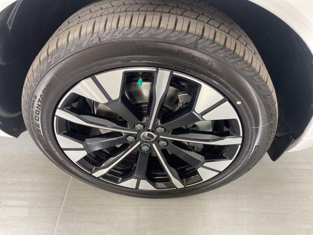 2026 Volvo XC60 PLUG-IN HYBRID T8 PLUS — фото 10