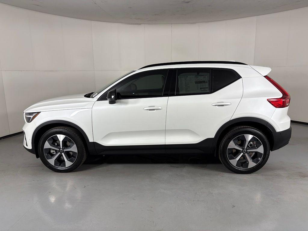 2026 Volvo XC40 B5 PLUS 照片 5