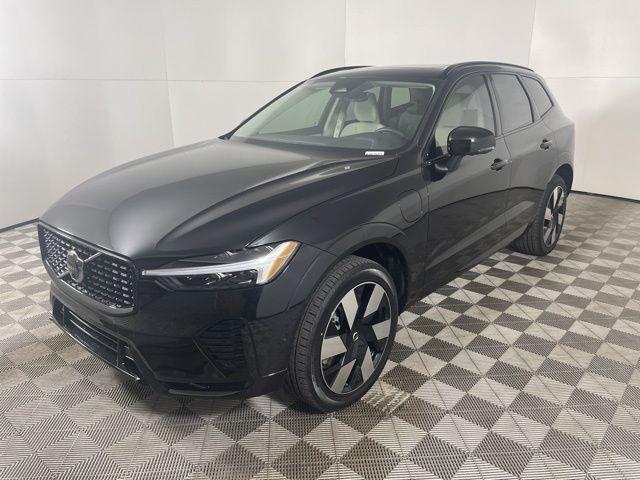 2025 Volvo XC60 PLUG-IN HYBRID T8 PLUS photo 5