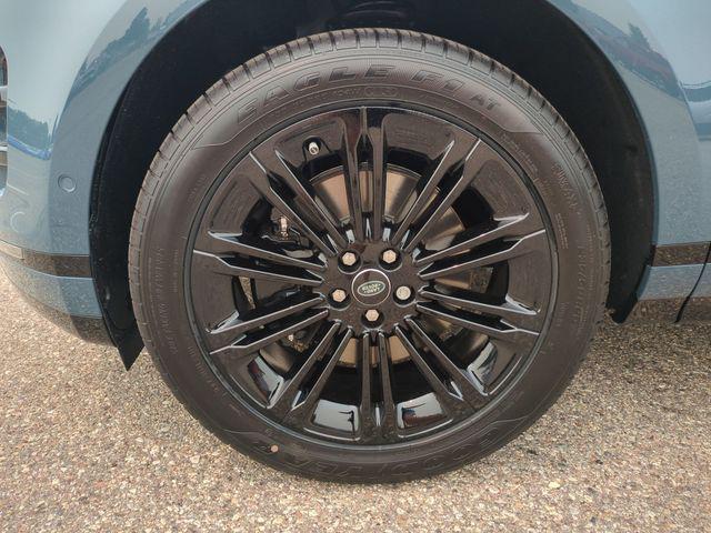 صورة مصغرة 21 لـ 2026 LAND Rover RANGE ROVER EVOQUE HOXTON EDITION