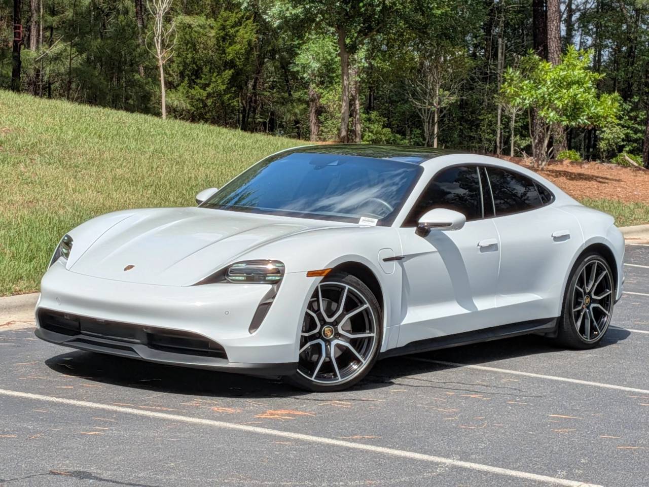 2023 Porsche Taycan