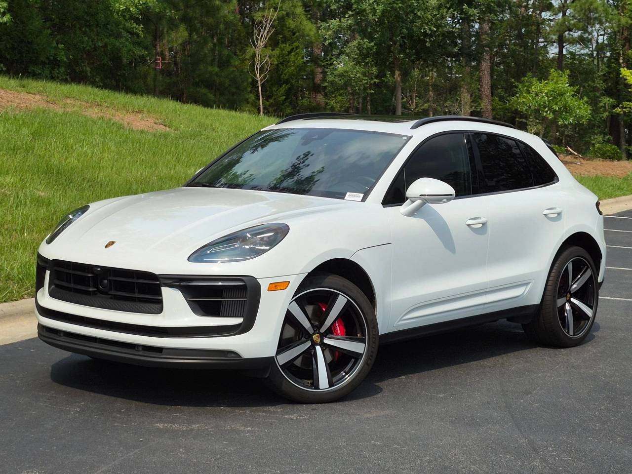 2025 Porsche MACAN 照片 1