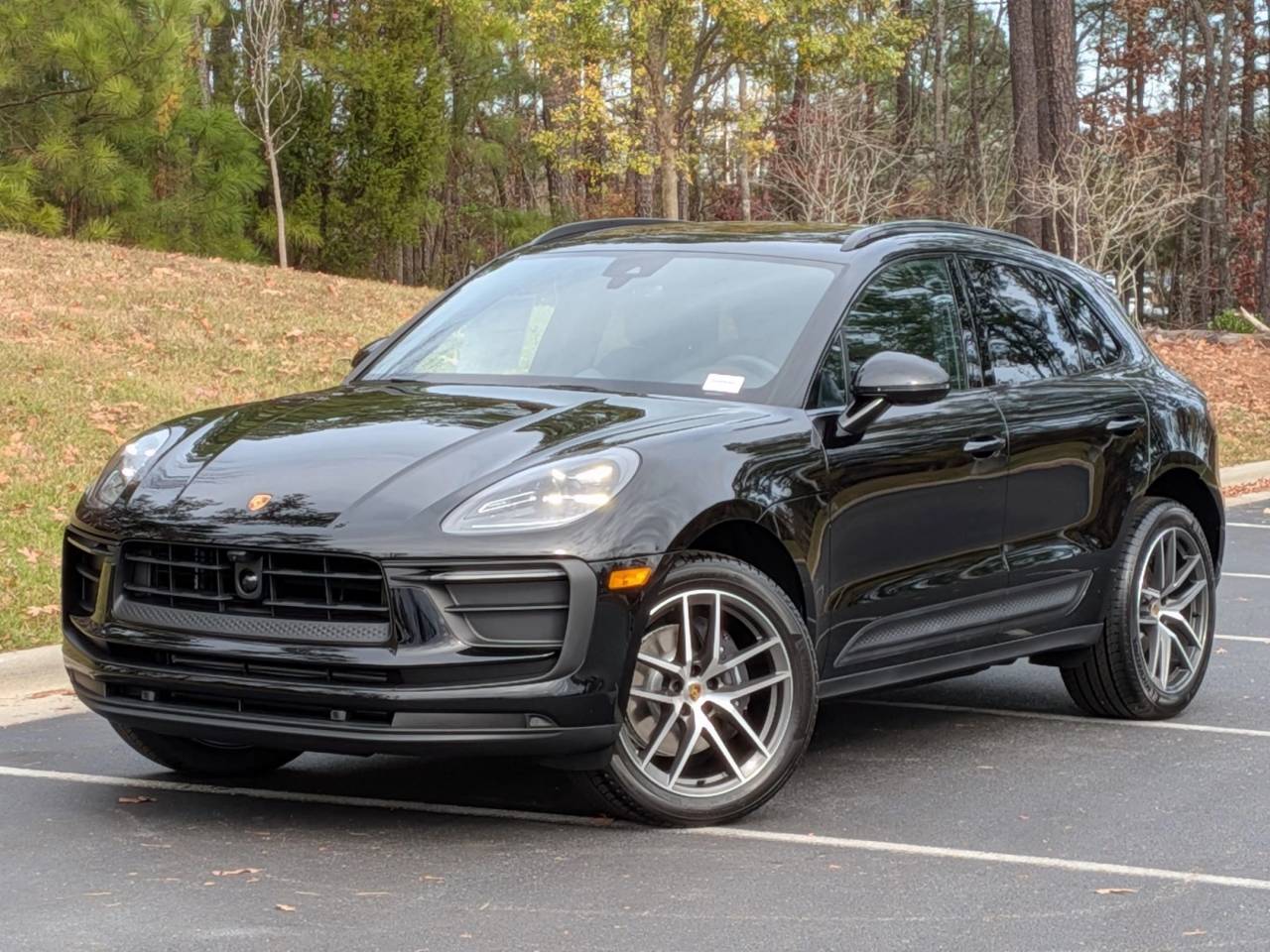 صورة 1 لـ 2026 Porsche MACAN