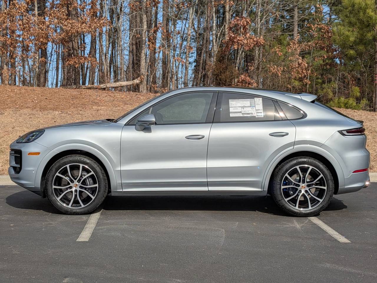 2026 Porsche CAYENNE — фото 2