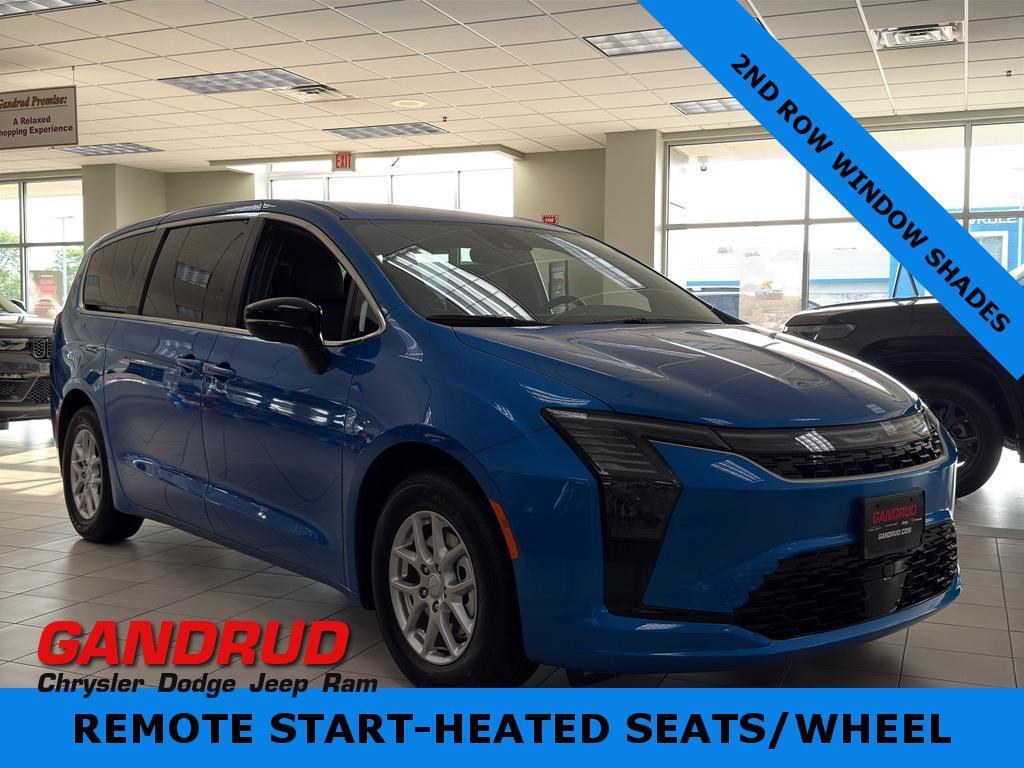 New 2027 Chrysler Pacifica SELECT