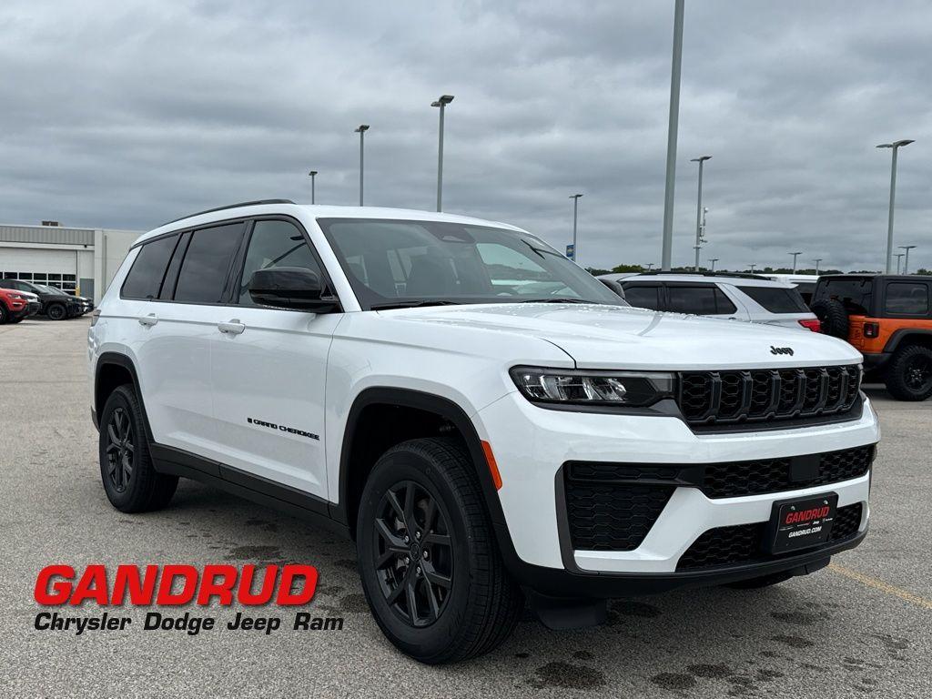 New 2027 Jeep Grand Cherokee L Laredo