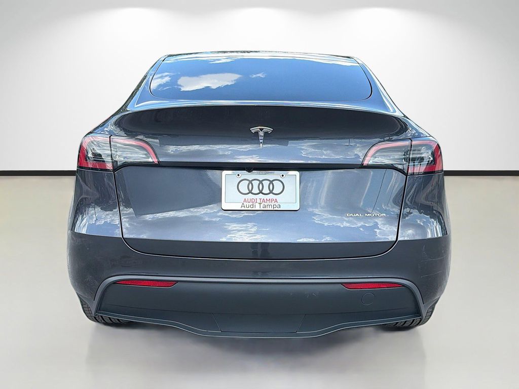 TESLA MODEL Y LONG RANGE DUAL MOTOR ALL-WHEEL DRIVE - 4