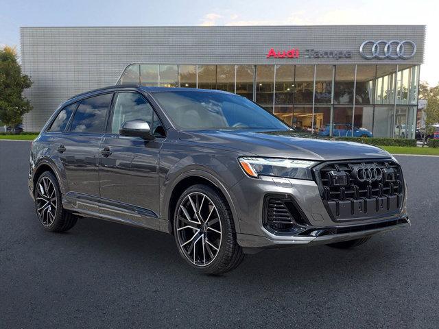 New 2025 Audi Q7 55 Prestige