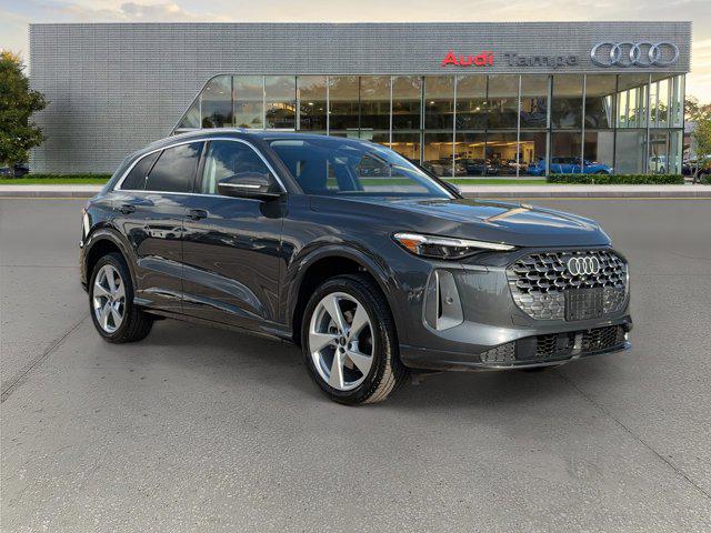 New 2025 Audi Q5 Premium Plus TFSI quattro S tronic