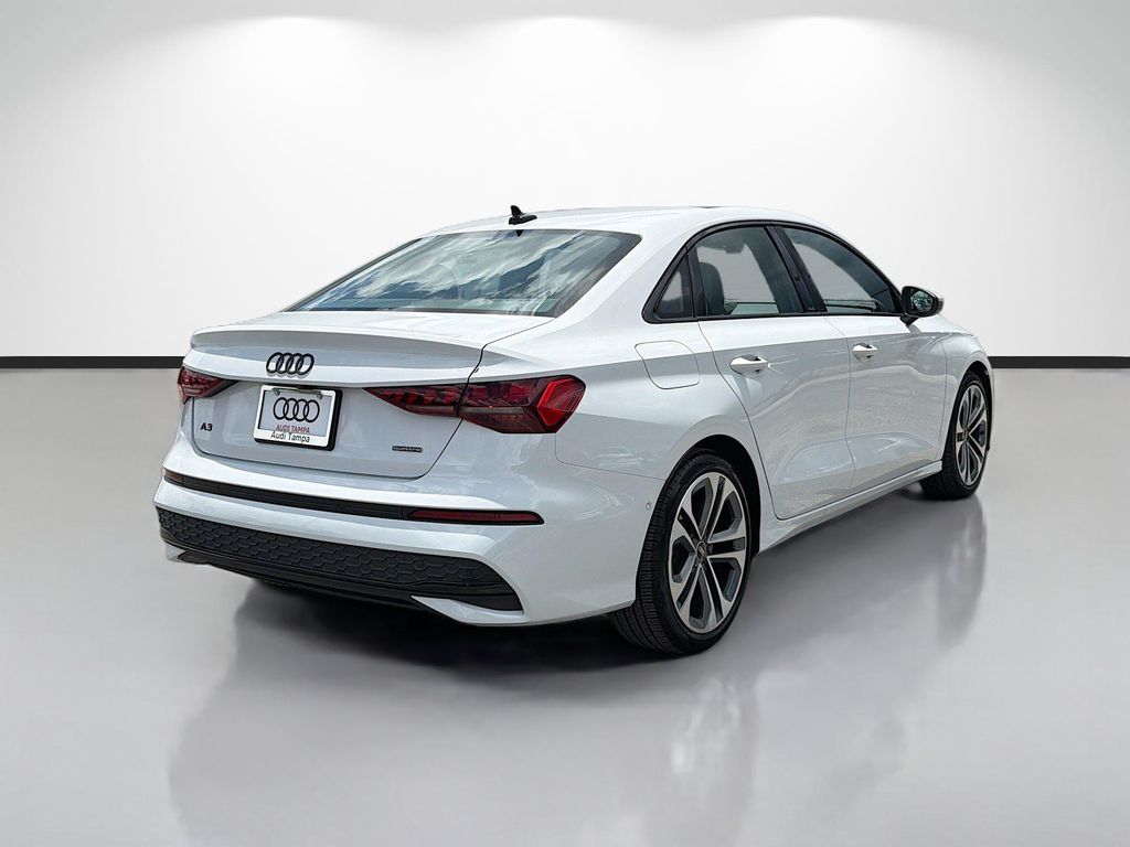 صورة 3 لـ 2025 AUDI A3 PREMIUM