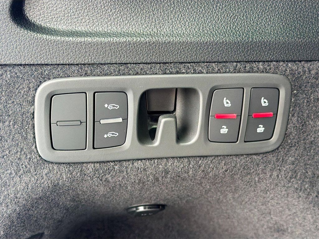 صورة مصغرة 12 لـ 2026 AUDI Q7 55 PREMIUM PLUS