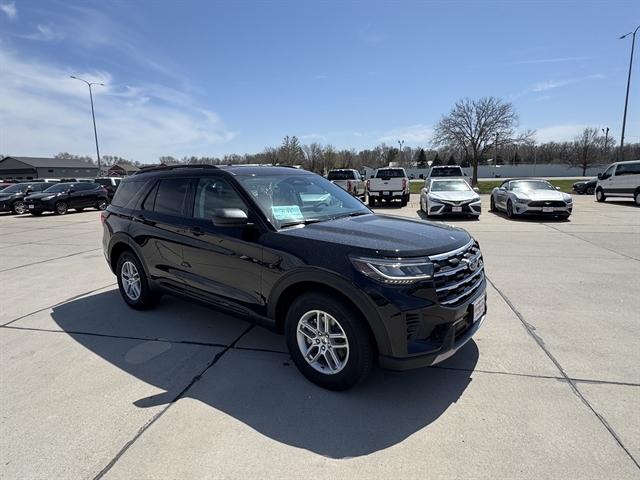 New 2026 Ford Explorer Active w-200A Pkg