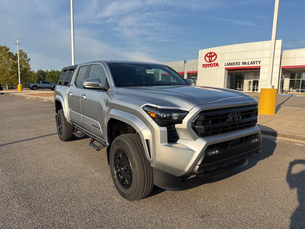 New 2025 Toyota Tacoma SR5