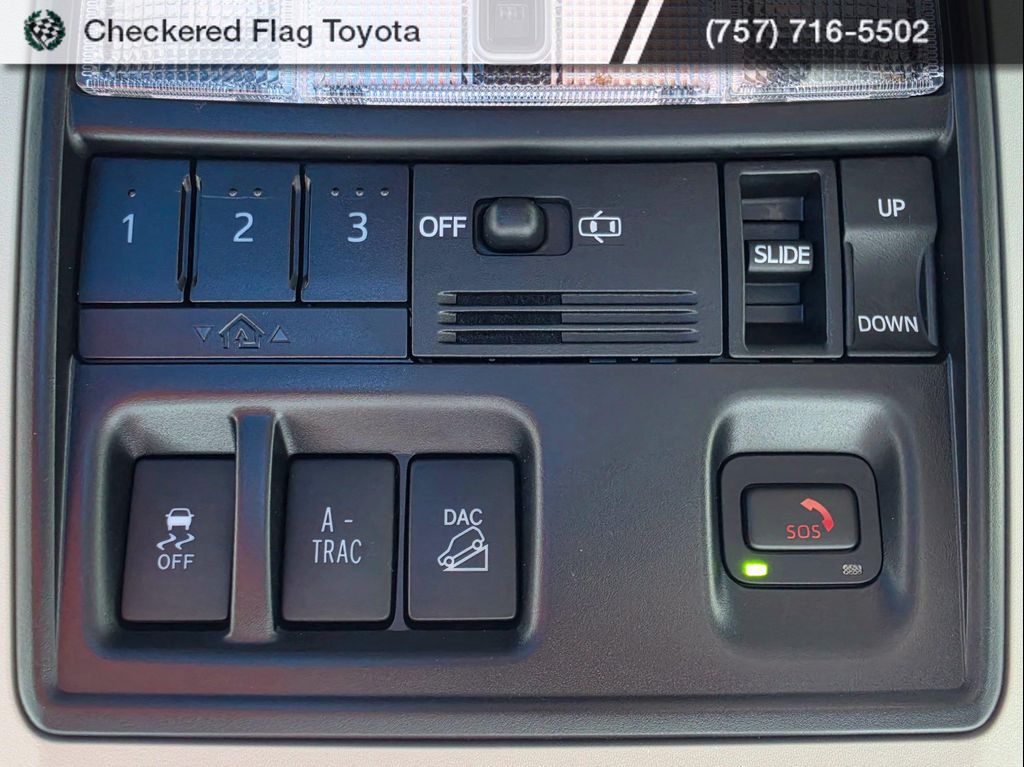 صورة مصغرة 11 لـ 2024 Toyota 4RUNNER SR5 PREMIUM