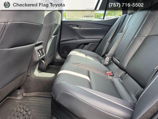 TOYOTA CAMRY - 6
