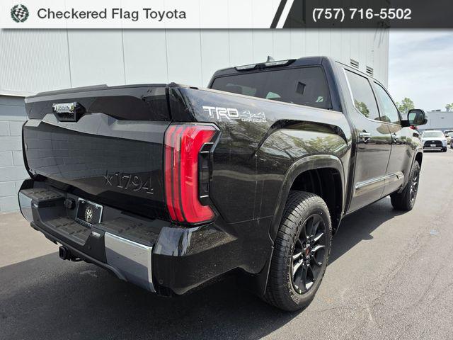TOYOTA TUNDRA - 3