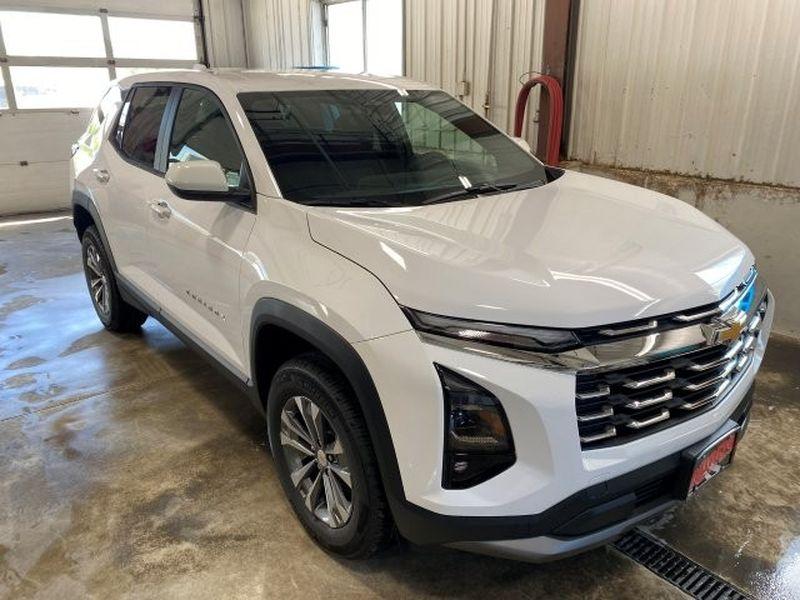 New 2026 Chevrolet Equinox LT