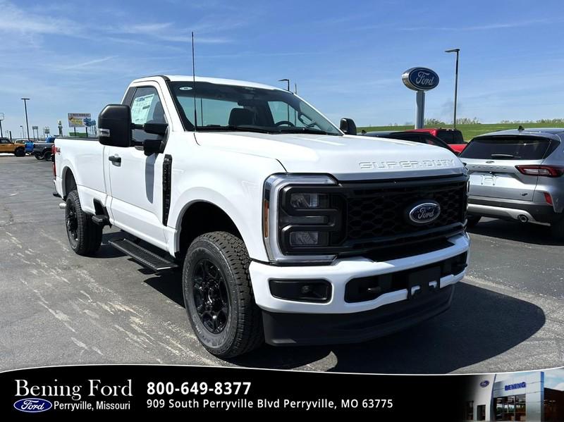 New 2025 Ford F-350 XLT