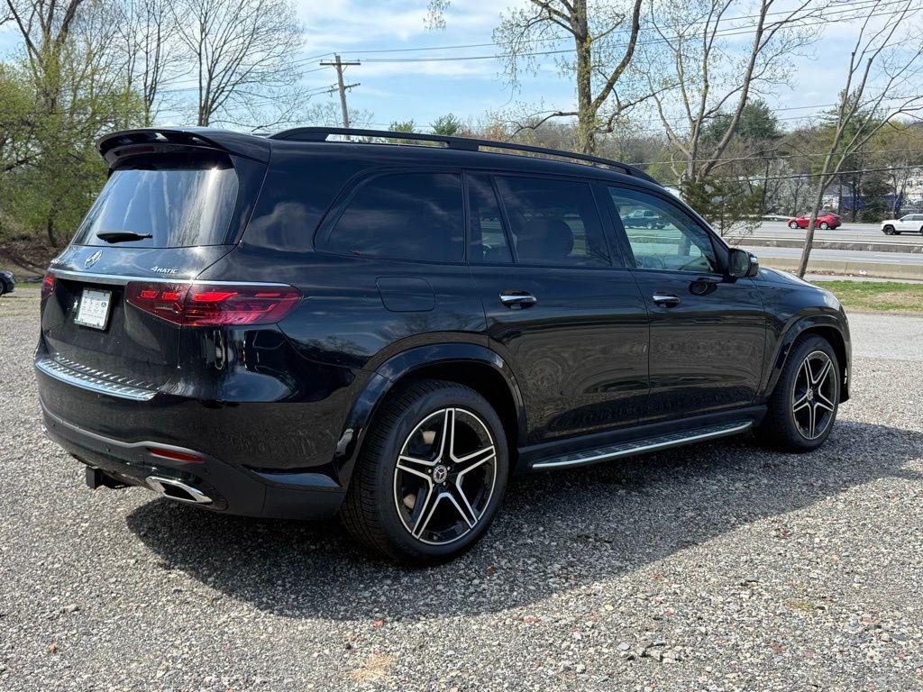 MERCEDES-BENZ GLS - 7