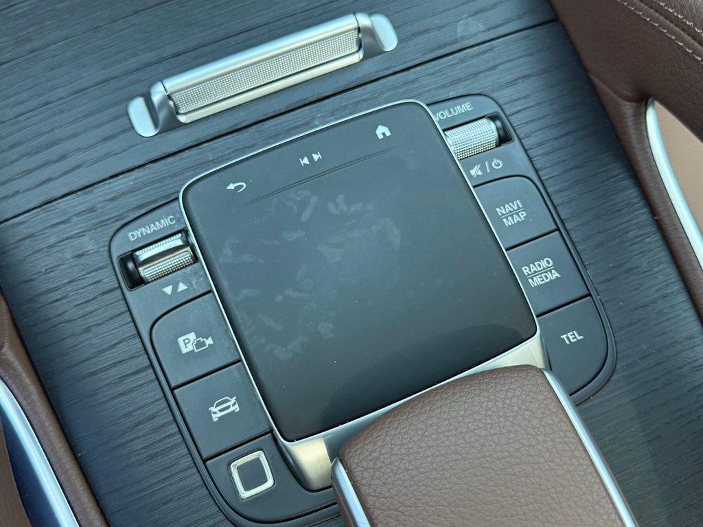 صورة مصغرة 32 لـ 2026 Mercedes-BENZ GLS