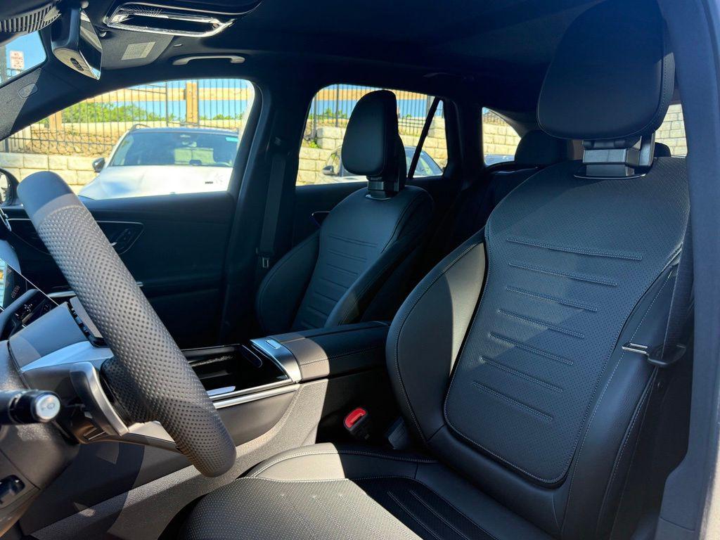 صورة 2 لـ 2026 Mercedes-BENZ GLC