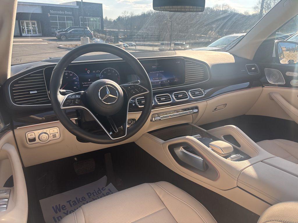 MERCEDES-BENZ GLS - 8