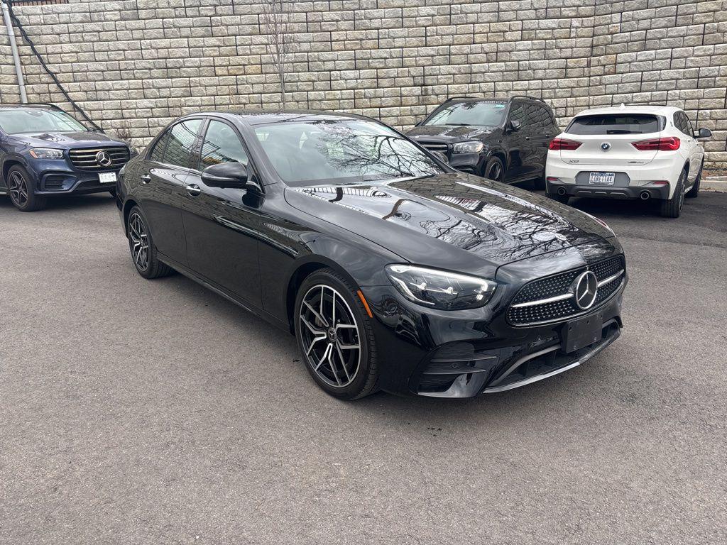 MERCEDES-BENZ E-CLASS - 4