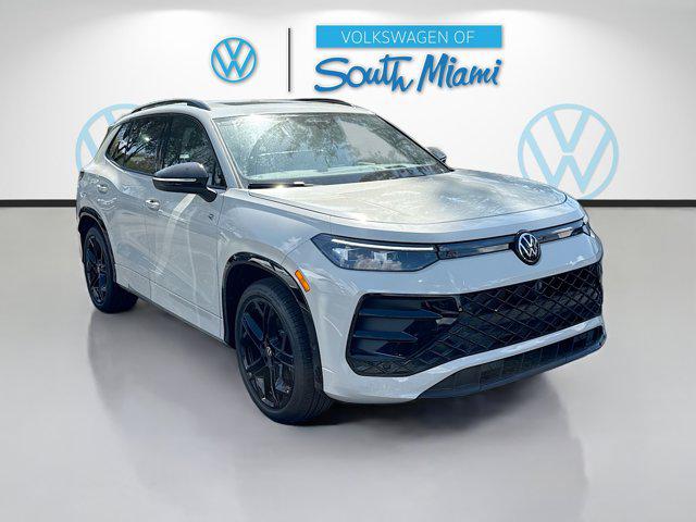 New 2026 Volkswagen Tiguan 2.0T SE R-Line Black