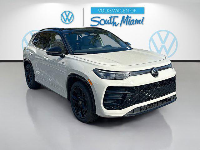 New 2026 Volkswagen Tiguan 2.0T SE R-Line Black